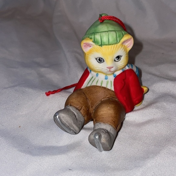 Kitty Cucumber Vintage Holiday Christmas Cat Ice Skater Ornament 1985 - Picture 1 of 12